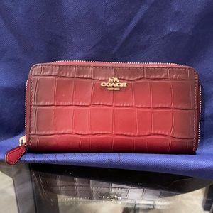 Coach Leather Embossed Croco Zip Around Wallet